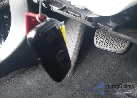 2021 Toyota Rav4 Xle Premium from USA, damaged, VIN 2T3C1RFV9MC086588